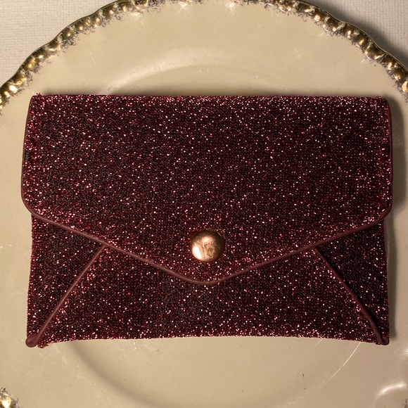 Old Navy Handbags - 💛 Old navy sparkling card/ key holder. Brand new.